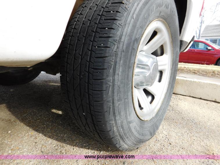 image for item J7473 2008 Ford Ranger pickup truck