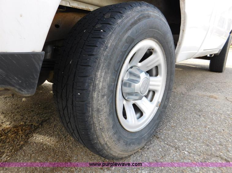 image for item J7473 2008 Ford Ranger pickup truck