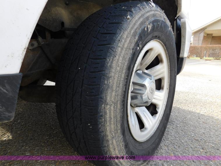 image for item J7473 2008 Ford Ranger pickup truck