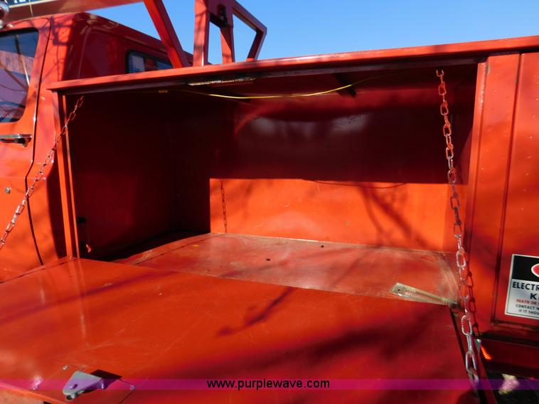 image for item J7483 1979 Chevrolet C70 Custom Deluxe fire truck