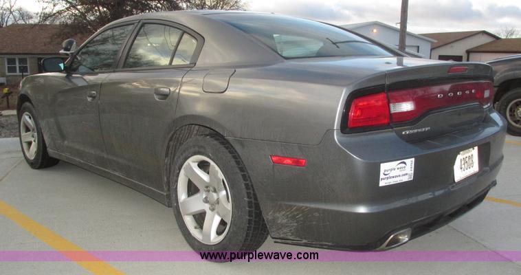 image for item J8762 2011 Dodge Charger Police