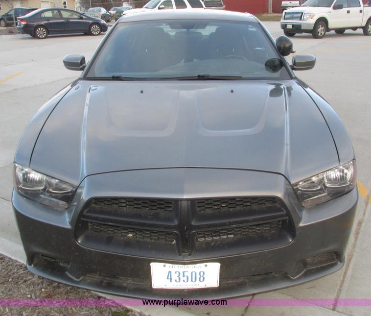 image for item J8762 2011 Dodge Charger Police