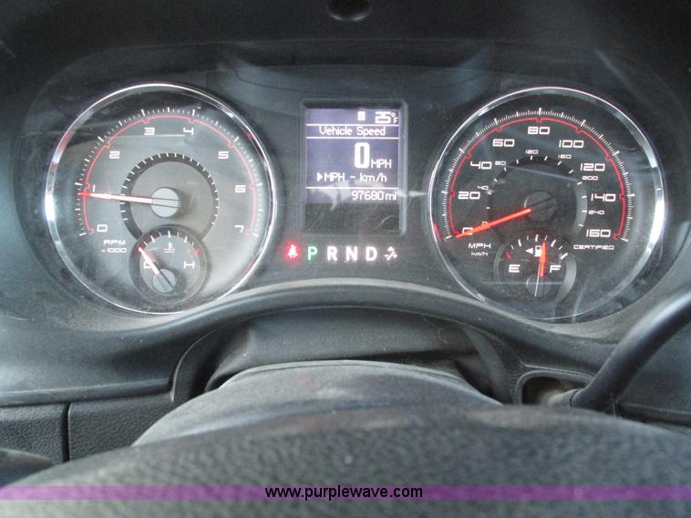 image for item J8762 2011 Dodge Charger Police