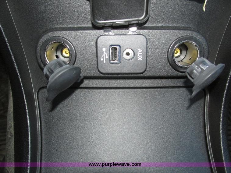 image for item J8762 2011 Dodge Charger Police