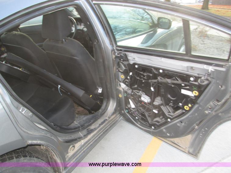 image for item J8762 2011 Dodge Charger Police