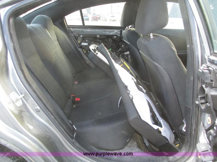 image for item J8762 2011 Dodge Charger Police