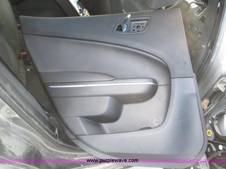 image for item J8762 2011 Dodge Charger Police