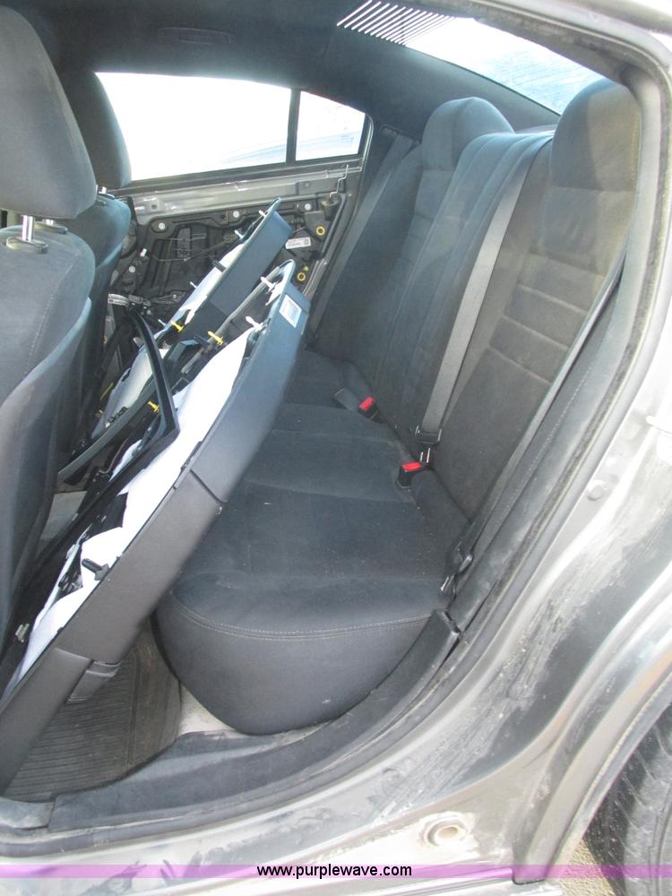 image for item J8762 2011 Dodge Charger Police