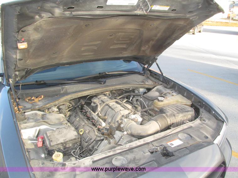 image for item J8762 2011 Dodge Charger Police