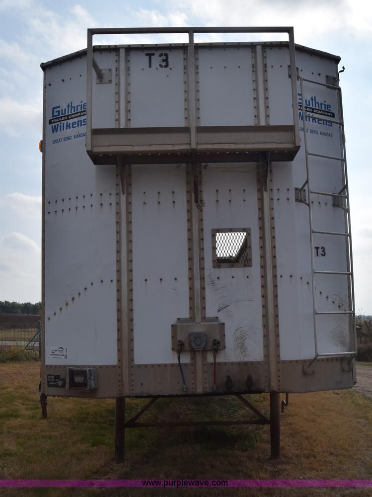 image for item K4828 2002 Guthrie Wilkens live bottom trailer