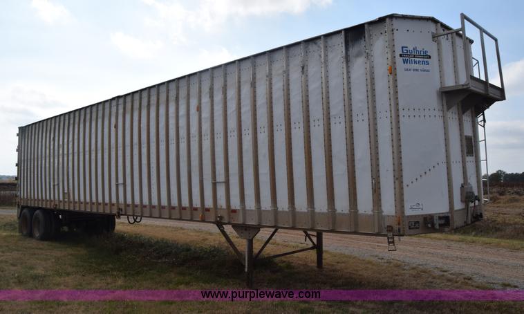 image for item K4828 2002 Guthrie Wilkens live bottom trailer