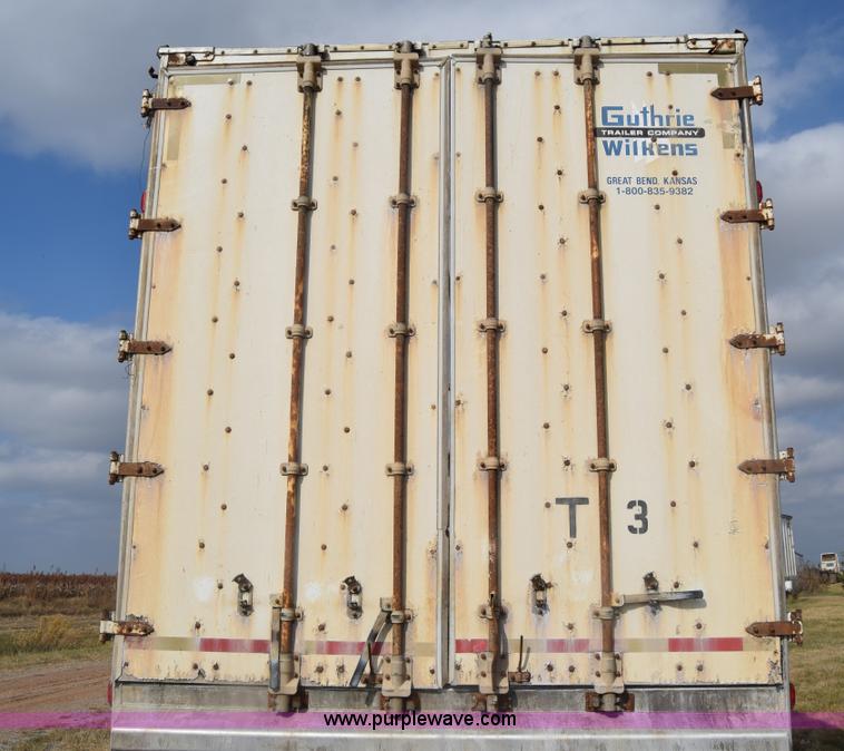 image for item K4828 2002 Guthrie Wilkens live bottom trailer