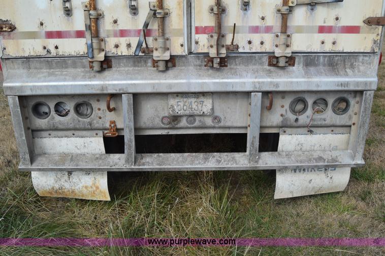 image for item K4828 2002 Guthrie Wilkens live bottom trailer