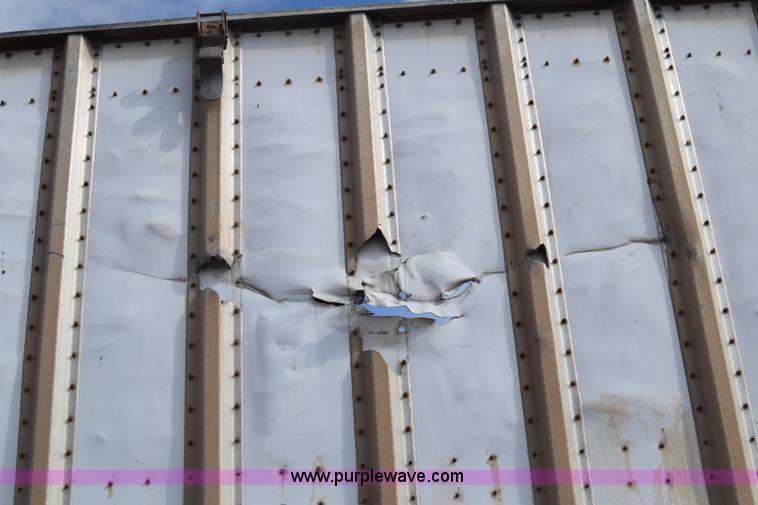 image for item K4828 2002 Guthrie Wilkens live bottom trailer