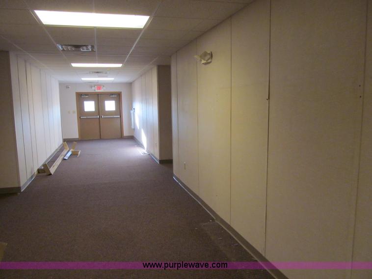 image for item L1946 2006 Innovative Modular Solutions building