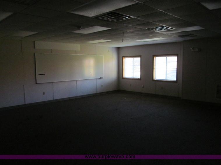 image for item L1946 2006 Innovative Modular Solutions building