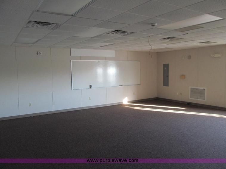 image for item L1946 2006 Innovative Modular Solutions building