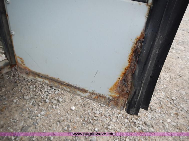 image for item L3611 1995 International 3800 school bus