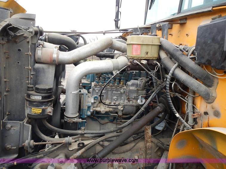 image for item L3611 1995 International 3800 school bus