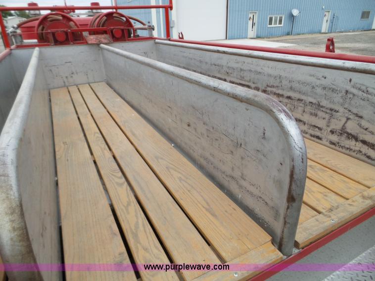 image for item L5085 1972 International C01710A fire truck