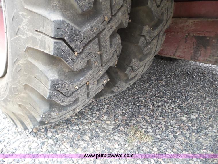 image for item L5085 1972 International C01710A fire truck