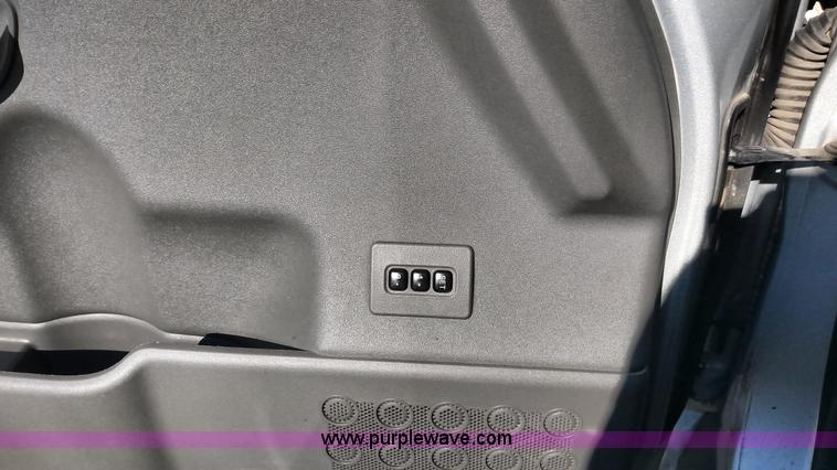 image for item L6067 2005 Nissan Armada SUV