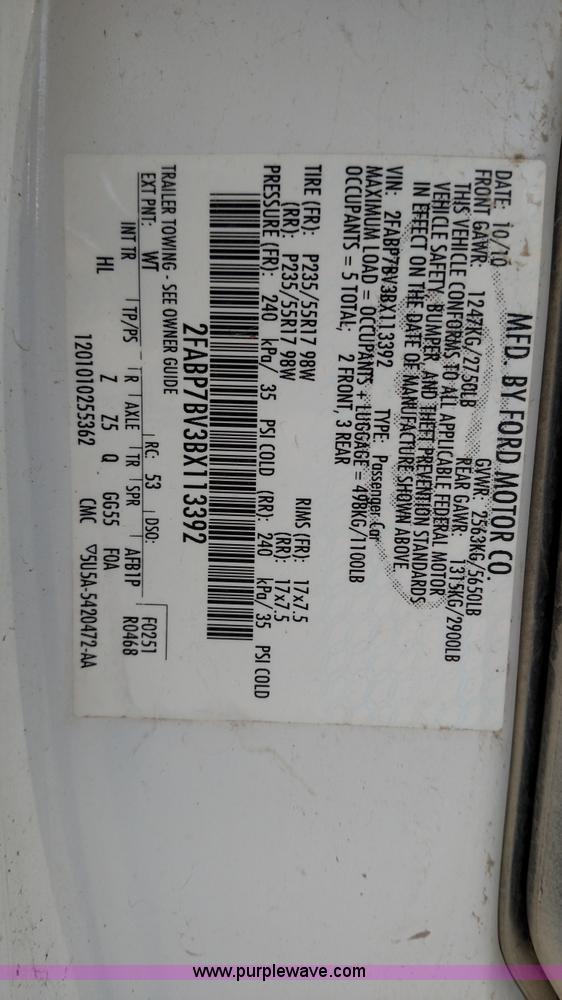 image for item L6068 2011 Ford Crown Victoria Police Interceptor