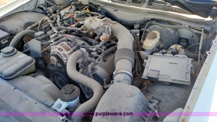 image for item L6068 2011 Ford Crown Victoria Police Interceptor