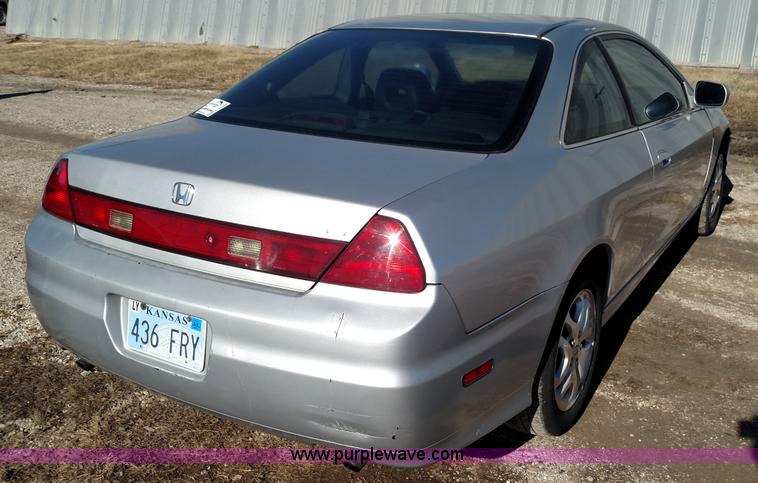 image for item L6069 2001 Honda Accord EX