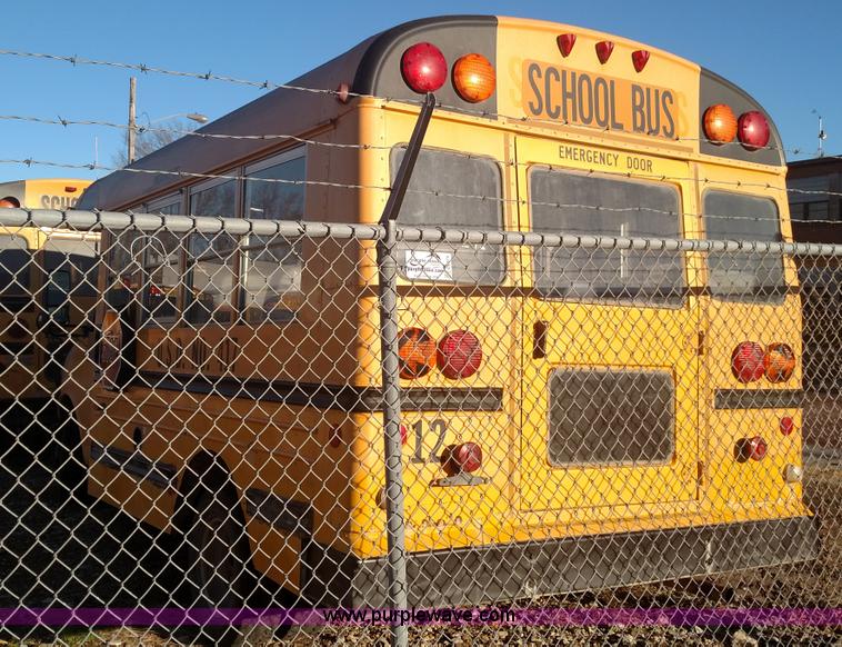 image for item L6074 1998 GMC Savana school bus