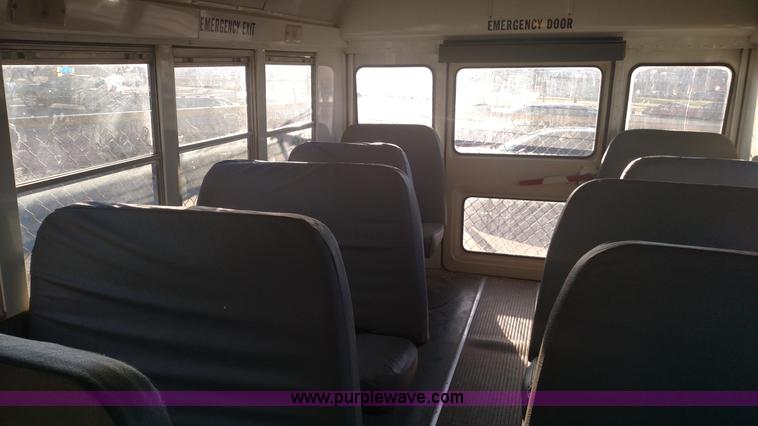 image for item L6074 1998 GMC Savana school bus