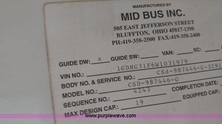 image for item L6074 1998 GMC Savana school bus
