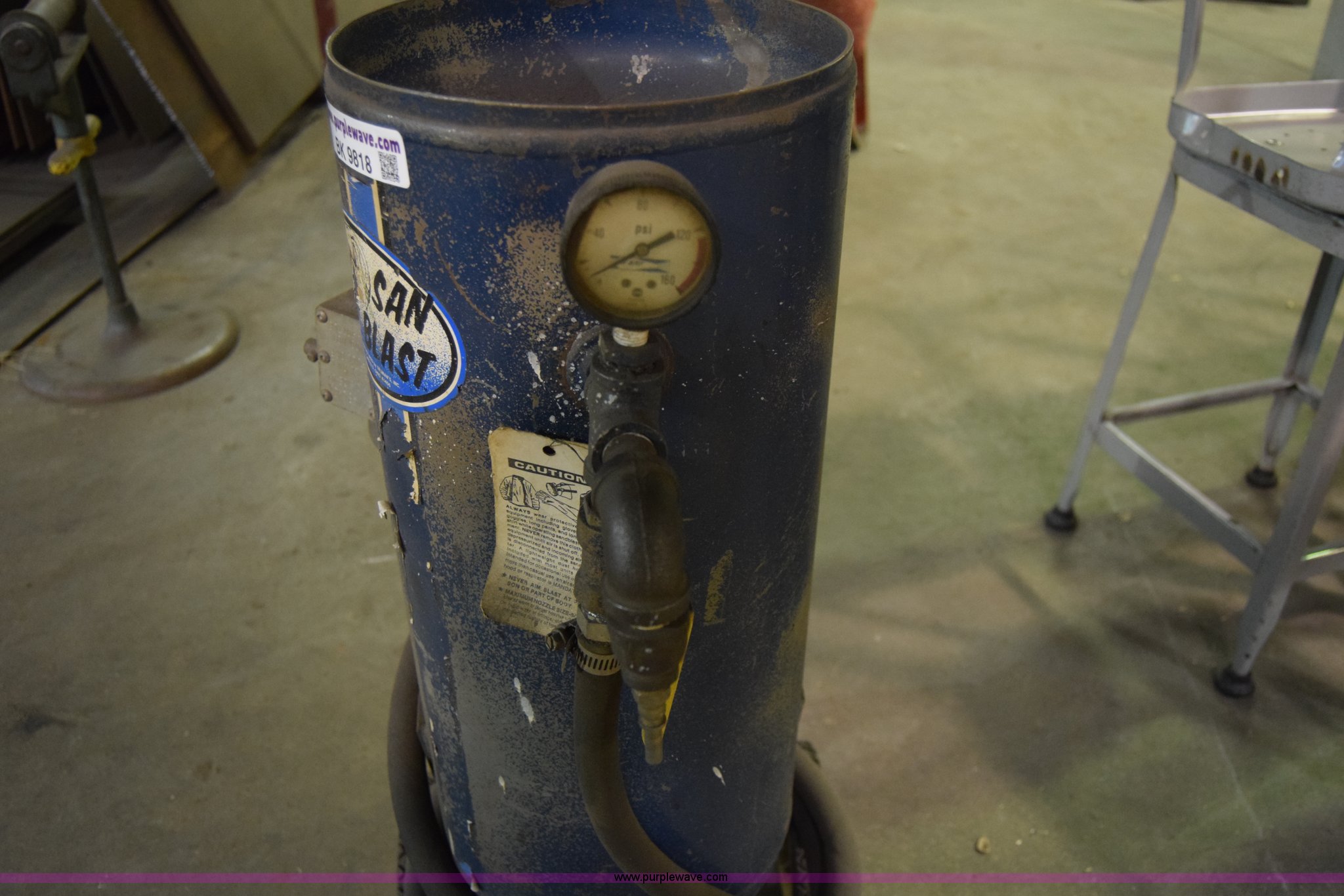 San Blast sand blaster in McPherson, KS Item BK9818 sold Purple Wave