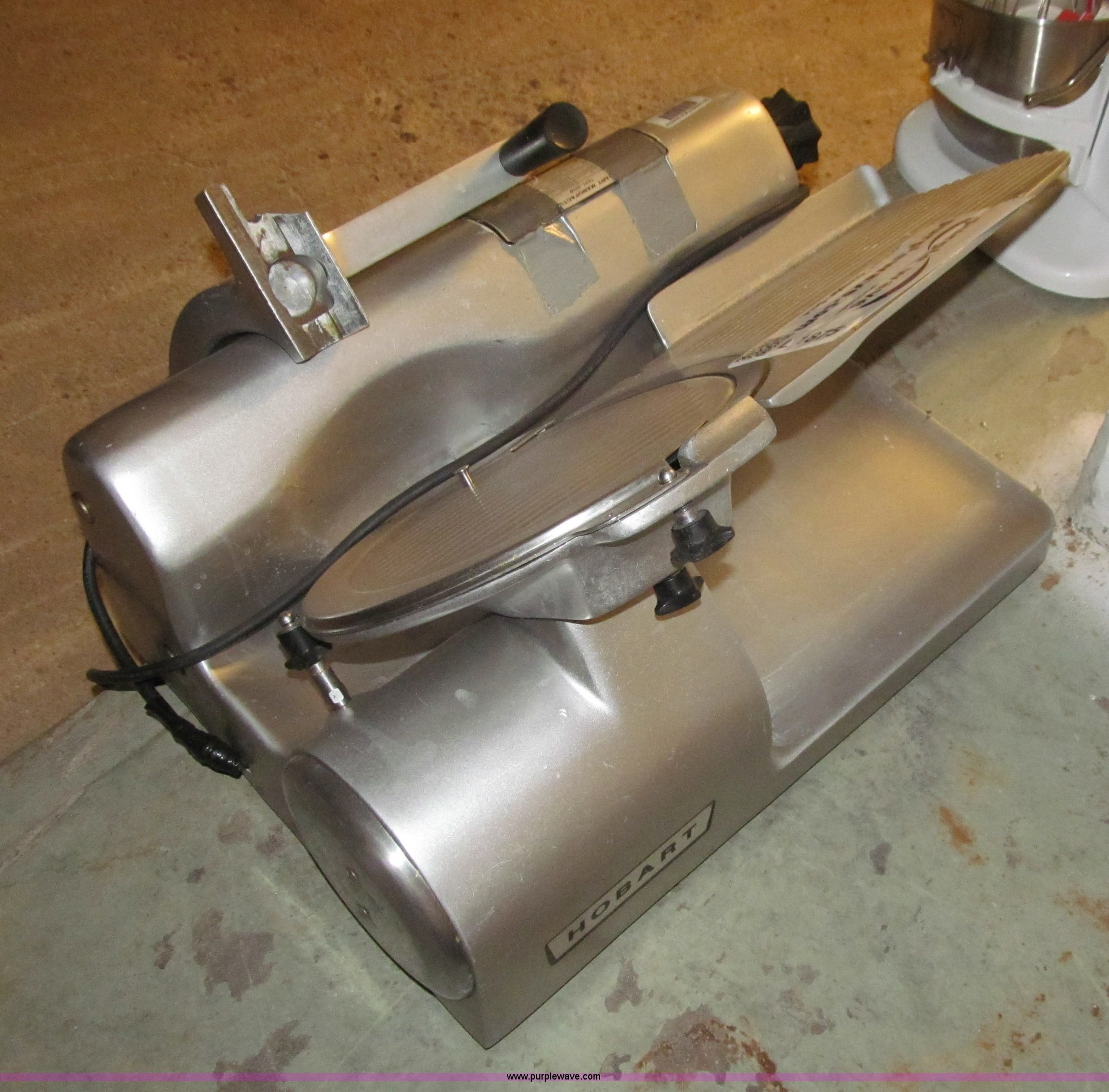 Hobart meat slicer in Des Moines, IA Item L1875 sold Purple Wave