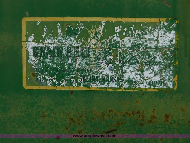 image for item AW9321 Grain Belt 5P72 livestock feeder