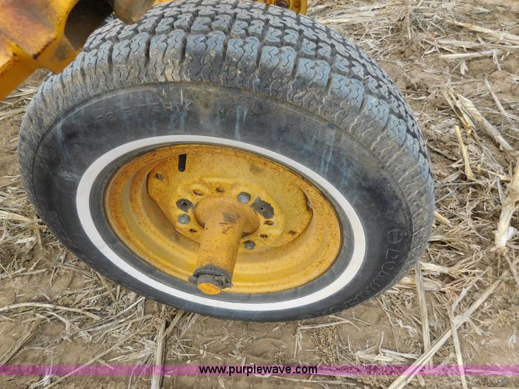 image for item AW9324 Minneapolis Moline side delivery rake