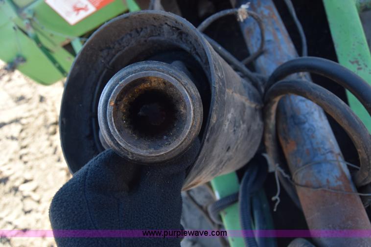 image for item BK9767 John Deere 535 round baler