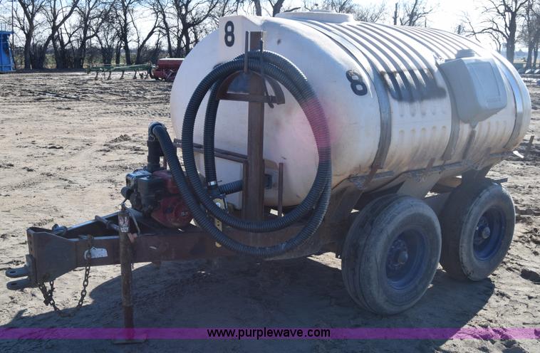 image for item BK9768 Liquid fertilizer cart