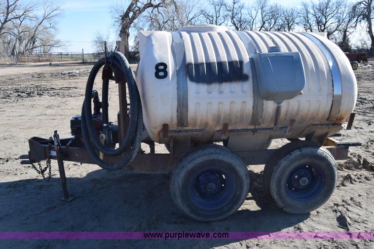 image for item BK9768 Liquid fertilizer cart