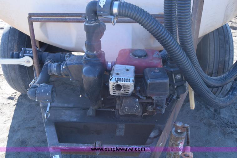 image for item BK9768 Liquid fertilizer cart