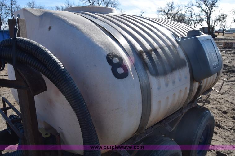 image for item BK9768 Liquid fertilizer cart