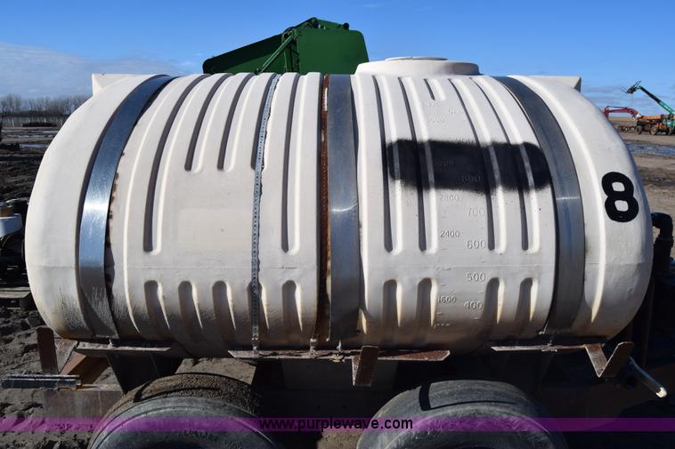 image for item BK9768 Liquid fertilizer cart