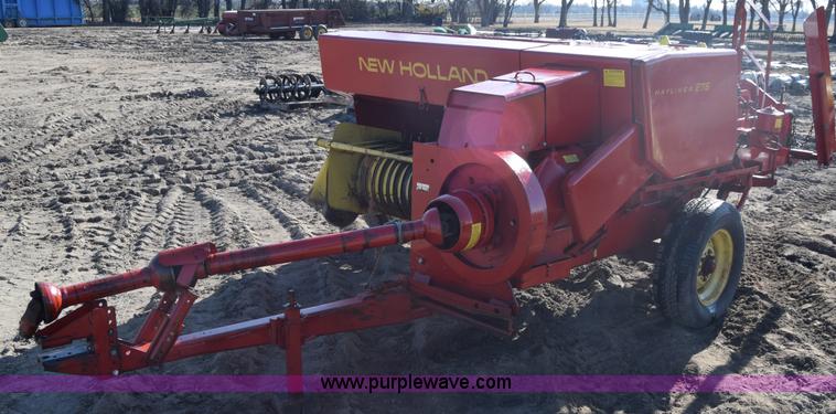 image for item BK9771 New Holland Hayliner 276 Square Baler