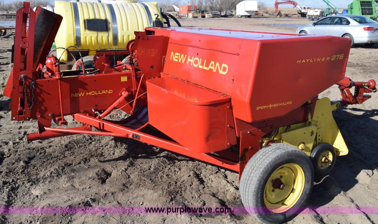 image for item BK9771 New Holland Hayliner 276 Square Baler