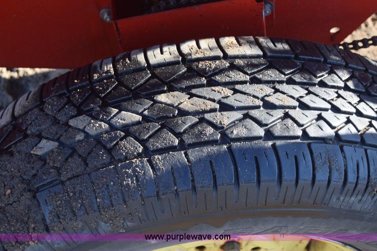 image for item BK9771 New Holland Hayliner 276 Square Baler