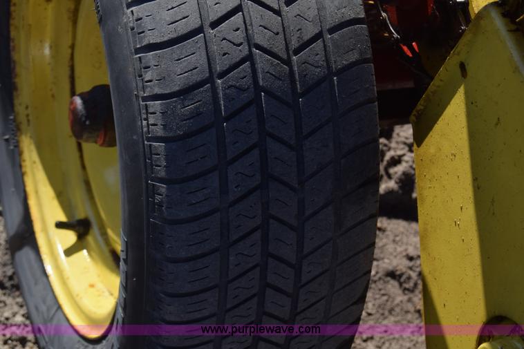 image for item BK9771 New Holland Hayliner 276 Square Baler