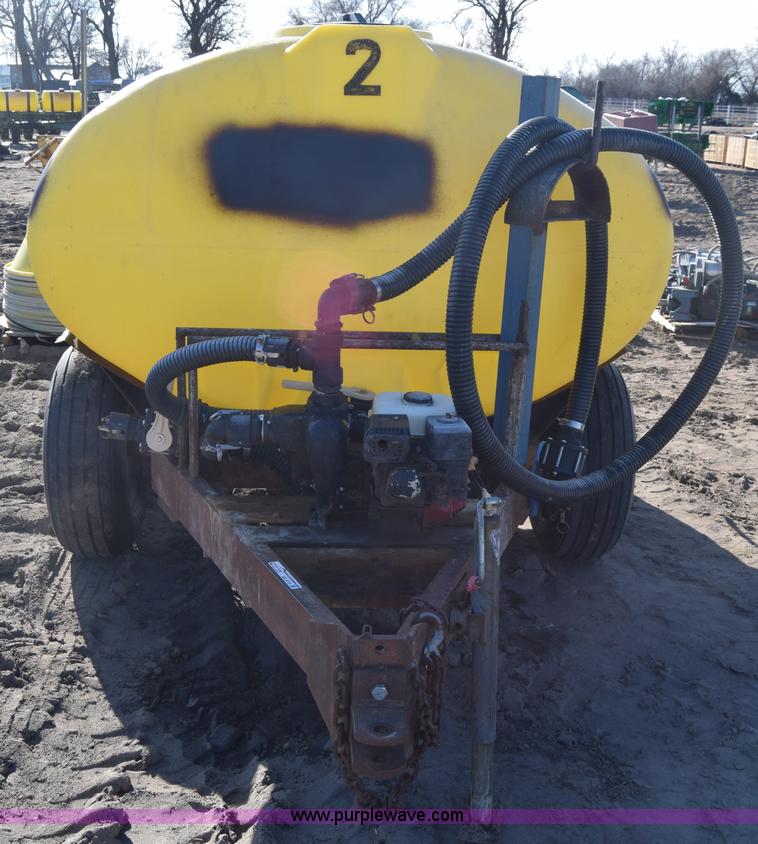 image for item BK9772 Liquid fertilizer cart