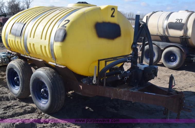 image for item BK9772 Liquid fertilizer cart