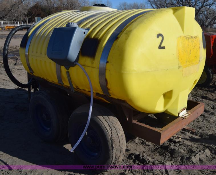 image for item BK9772 Liquid fertilizer cart
