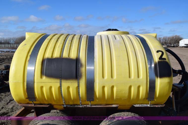 image for item BK9772 Liquid fertilizer cart